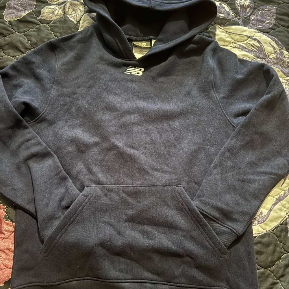 New Balance boy Navy Hoodie Sweater